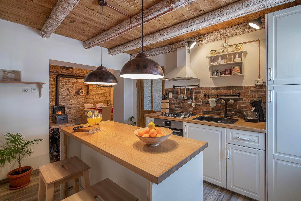 Rustic Istrian House Varesco Krnica Extérieur photo