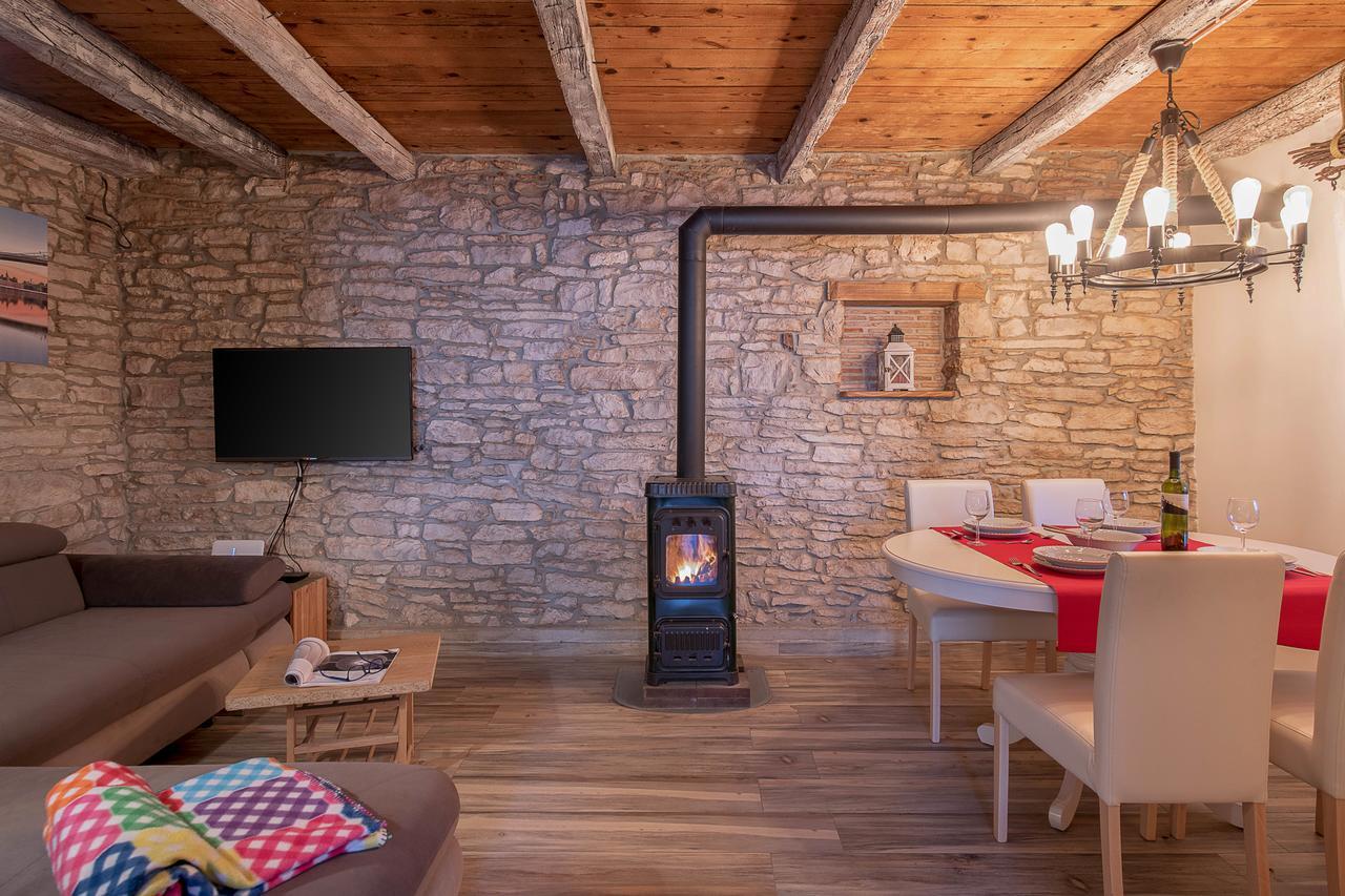 Rustic Istrian House Varesco Krnica Extérieur photo